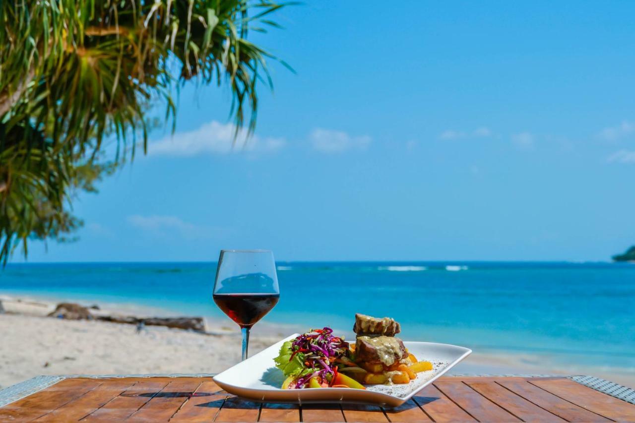 Grand Sunset Gili Air Hotel ภายนอก รูปภาพ